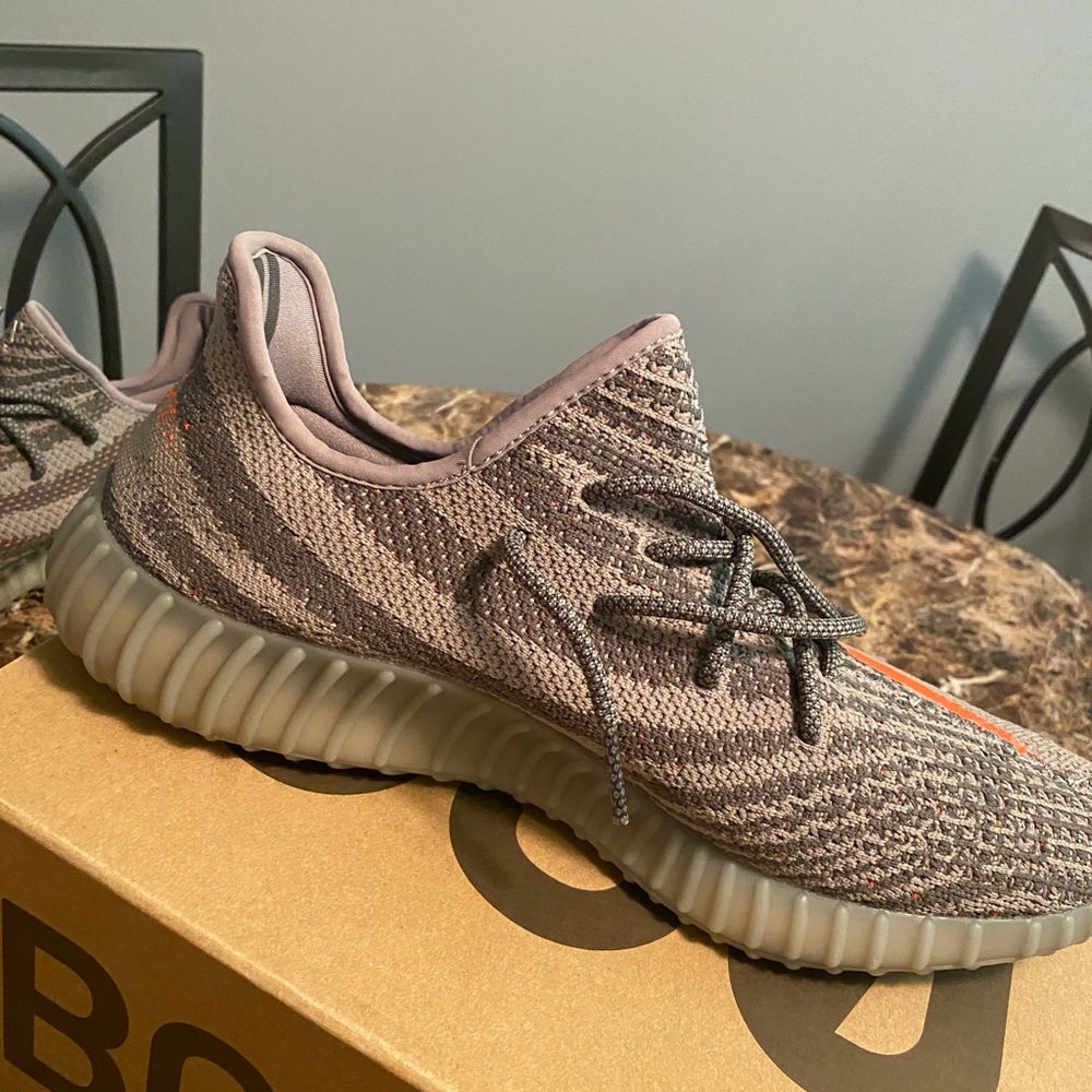 Adidas Yeezy 350 Beluga V1 - Picture 2 of 8